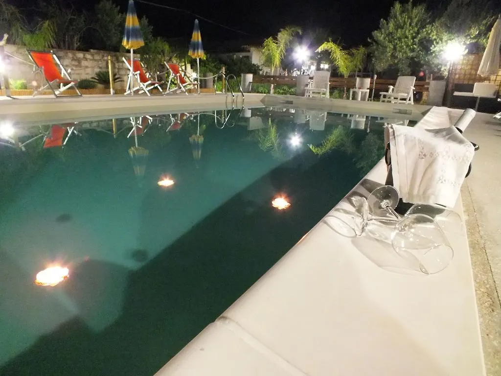 Zia Pia Bed & Breakfast Locogrande Italy