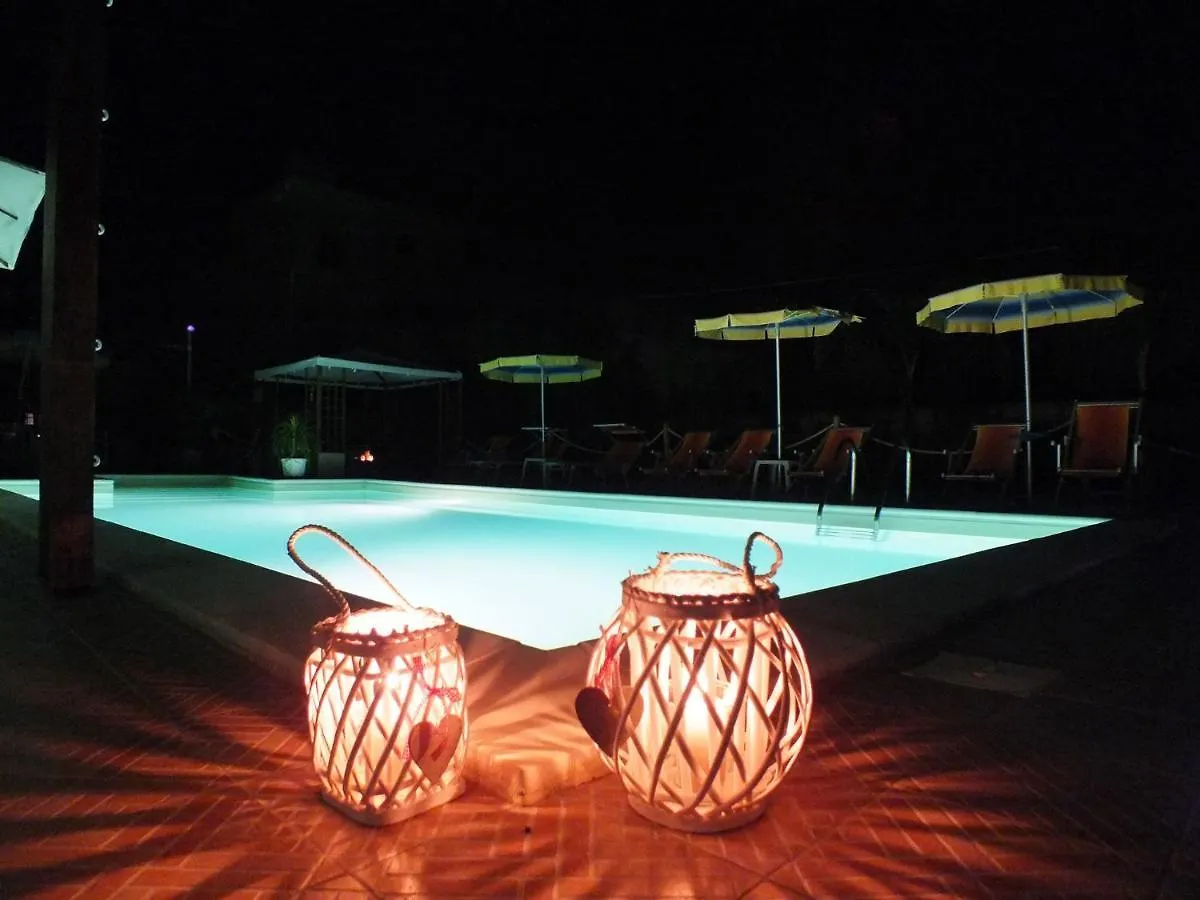 Zia Pia Bed and Breakfast Locogrande Italien